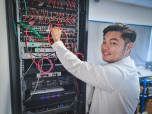 IT support cloud Computer Network ethernet fiber server maintenance installation hampshire portsmouth